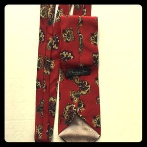 Vintage Christian Dior maroon paisley skinny tie